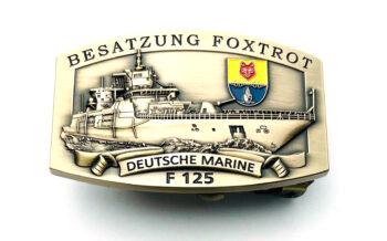F125 Besatzung FOXTROT - Gürtelschnalle massiv messingfarben m. Wappen
